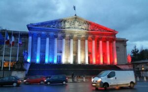 França.  Câmara aprova aborto na Constituição, mas ainda pode voltar atrás – Christian News